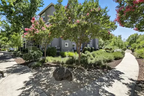 Exterior - 8434 Walerga Rd 1011, Antelope, CA 95843 photo 2 of 8