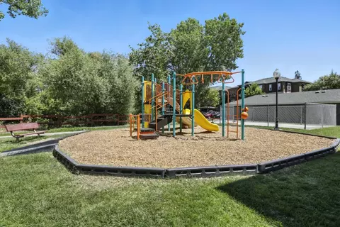 Exterior - 8434 Walerga Rd 1011, Antelope, CA 95843 photo 6 of 8