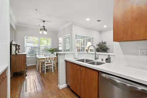 Kitchen - 8434 Walerga Rd 1011, Antelope, CA 95843 photo 4 of 4