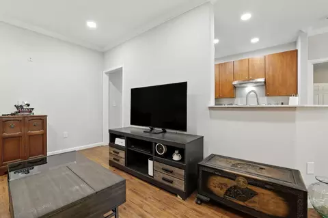 Living - 8434 Walerga Rd 1011, Antelope, CA 95843 photo 4 of 4