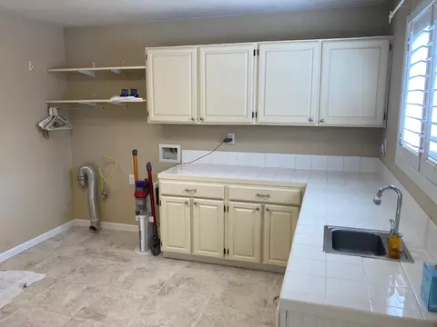225 Loma Dr, Salinas, CA 93906 photo 3