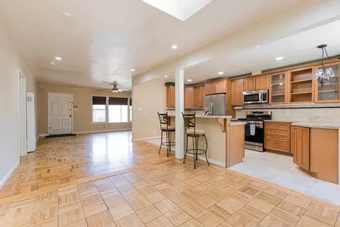 225 Loma Dr, Salinas, CA 93906 photo 7