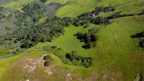 View/Area - 100 Old Stage Rd, San Juan Bautista, CA 95045 photo 2 of 14