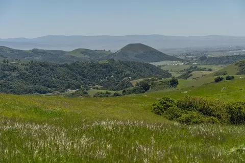 View/Area - 100 Old Stage Rd, San Juan Bautista, CA 95045 photo 12 of 14