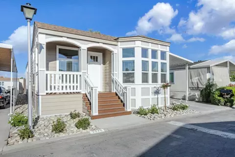 2574 Whispering Hills Cir 2574, San Jose, CA 95148