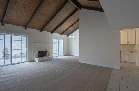 1076 Sherman Dr, Salinas, CA 93907 photo 3