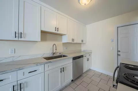 1076 Sherman Dr, Salinas, CA 93907 photo 7