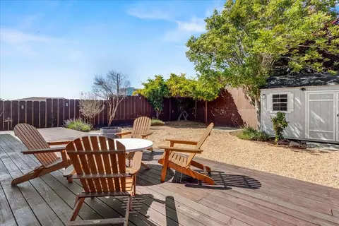 465 Harcourt Ave, Seaside, CA 93955 photo 17