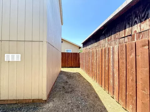 1161 Benicia Rd 13, Vallejo, CA 94590 photo 13