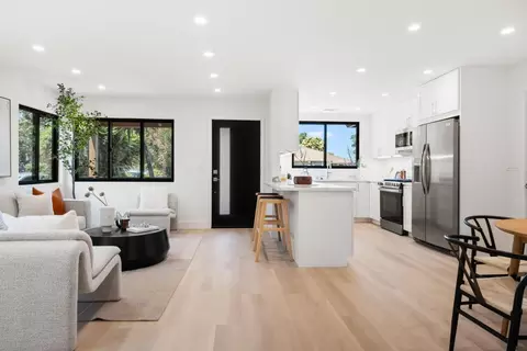 120 Abelia Way, East Palo Alto, CA 94303