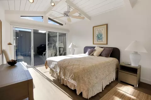 Bedroom - 545 Beach Dr, Aptos, CA 95003 photo 8 of 8