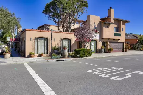725 Correas St, Half Moon Bay, CA 94019