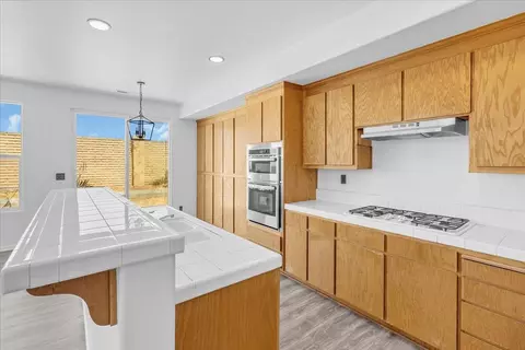 1233 Greenleaf Loop, Greenfield, CA 93927 photo 13