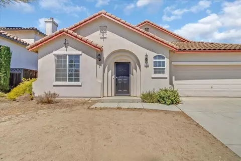 1233 Greenleaf Loop, Greenfield, CA 93927 photo 3