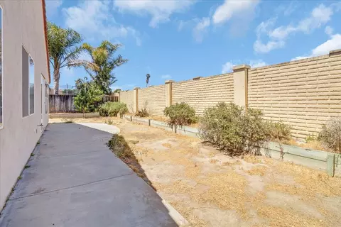 1233 Greenleaf Loop, Greenfield, CA 93927 photo 32