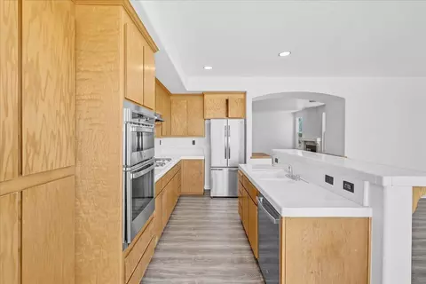 1233 Greenleaf Loop, Greenfield, CA 93927 photo 12
