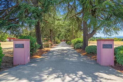 14325 Monterey Rd, San Martin, CA 95046