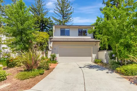 105 Strathmore Pl, Los Gatos, CA 95032
