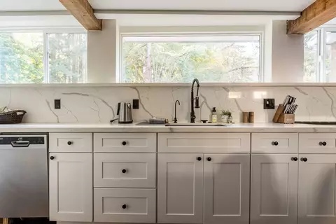 Kitchen - 1003 Laurel Gln, Soquel, CA 95073 photo 7 of 8