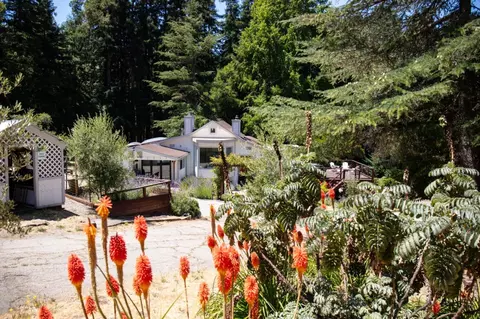 Exterior - 1003 Laurel Gln, Soquel, CA 95073 photo 3 of 29