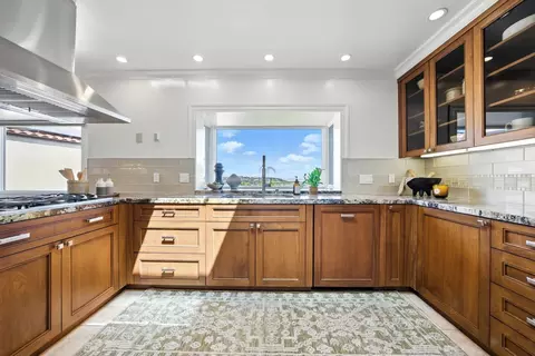 2774 Belmont Cyn, Belmont, CA 94002