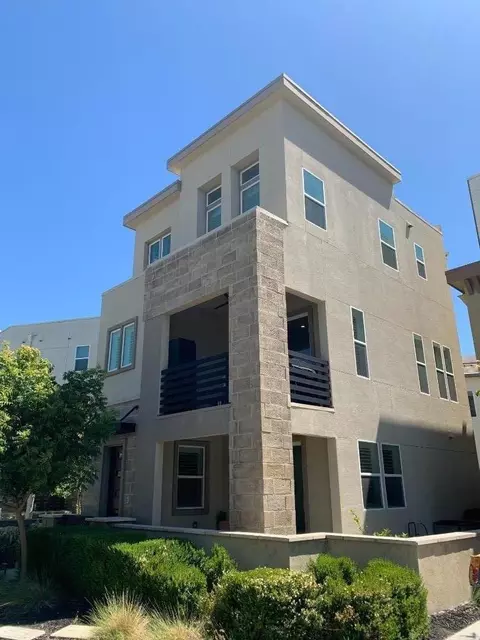 5808 Nugget Way, Dublin, CA 94568 photo 1