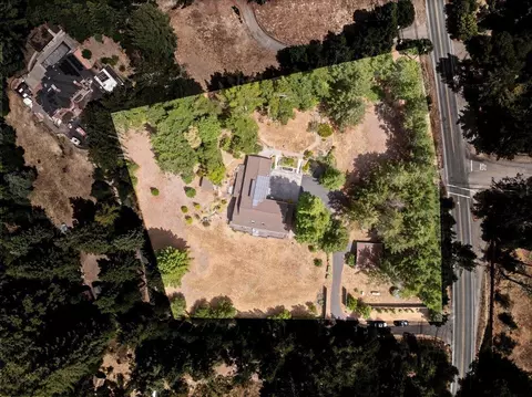 View/Area - 23435 Summit Rd, Los Gatos, CA 95033 photo 5 of 5