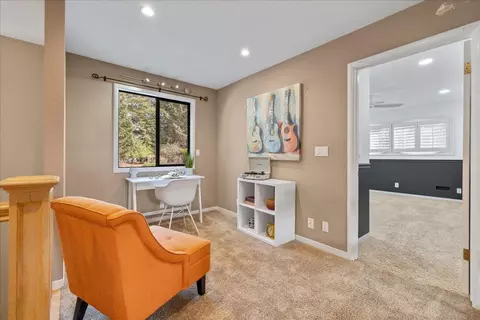 Entry Way - 23435 Summit Rd, Los Gatos, CA 95033 photo 6 of 6