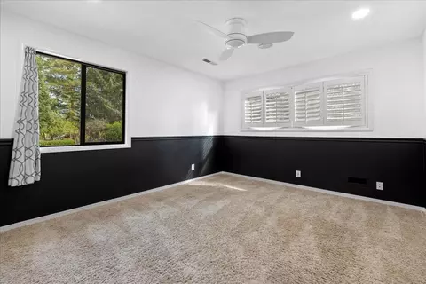 Bedroom - 23435 Summit Rd, Los Gatos, CA 95033 photo 3 of 4