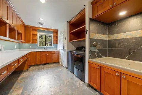 Other - 23435 Summit Rd, Los Gatos, CA 95033 photo 7 of 21