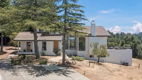 24614 Miller Hill Rd, Los Gatos, CA 95033