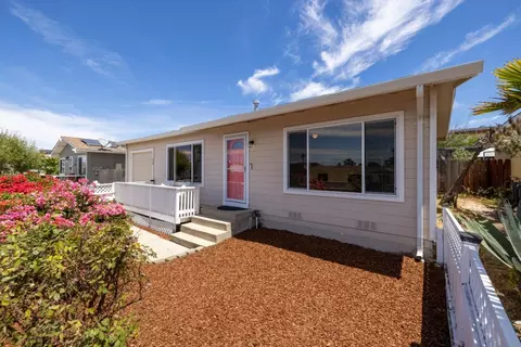 1778 Harding St, Seaside, CA 93955 photo 3