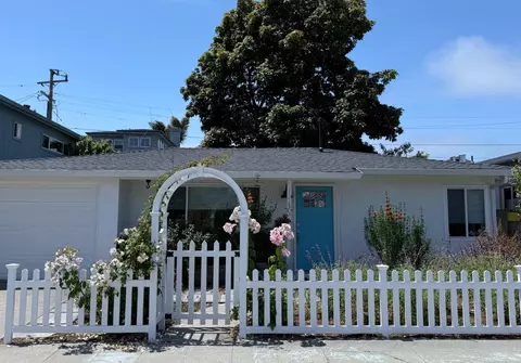 124 Winfield Way, Aptos, CA 95003