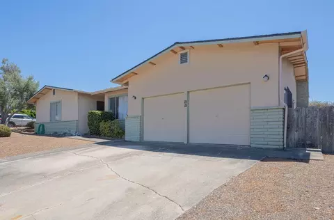 1818 Mingo Ave, Seaside, CA 93955 photo 3