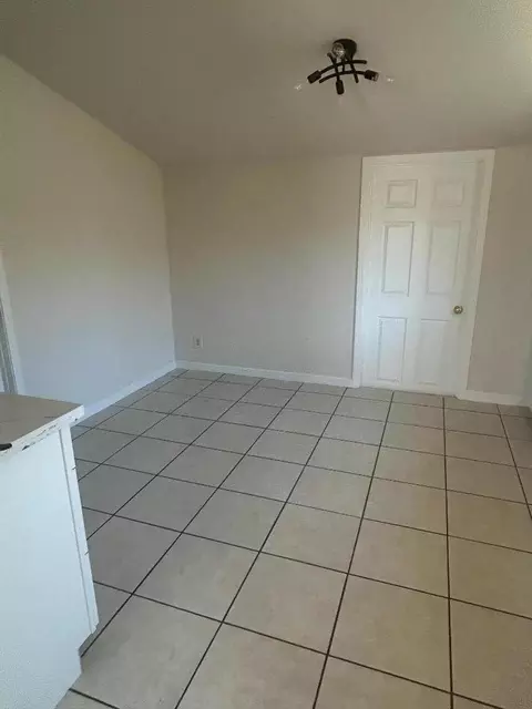 412 7th St, Greenfield, CA 93927 photo 4