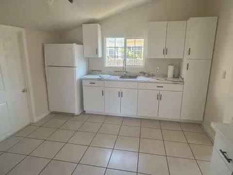 412 7th St, Greenfield, CA 93927 photo 5