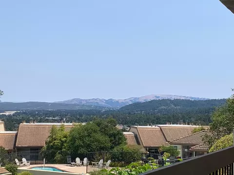 3104 Golden Oaks Ln, Monterey, CA 93940