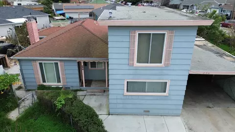 230 Paloma Ave, Salinas, CA 93905
