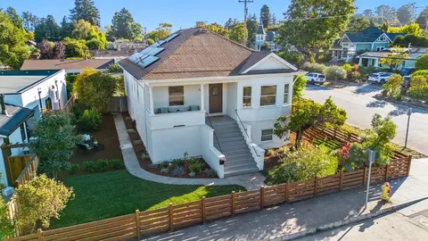 331 Van Ness Ave, Santa Cruz, CA 95060