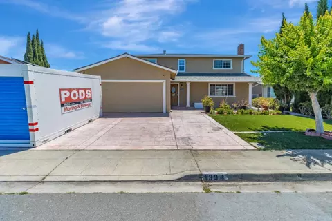 1394 Glacier Dr, Milpitas, CA 95035