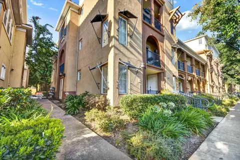2043 Sonador Cmns, San Jose, CA 95128