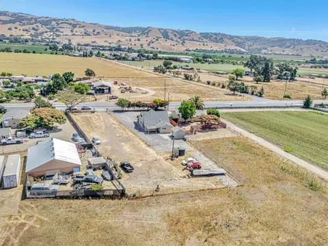 View/Area - 2718 Ferguson Rd, Gilroy, CA 95020 photo 15 of 22