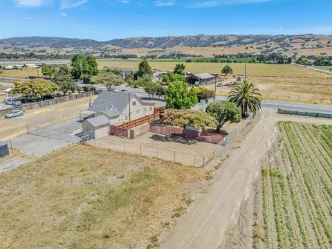 View/Area - 2718 Ferguson Rd, Gilroy, CA 95020 photo 12 of 22