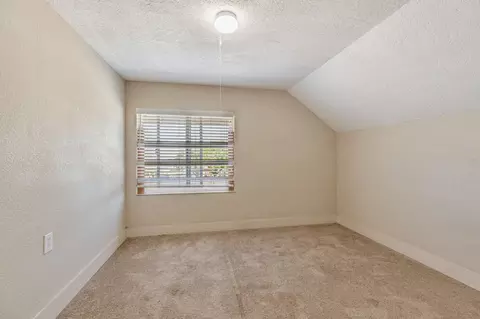 Bedroom - 2718 Ferguson Rd, Gilroy, CA 95020 photo 5 of 10