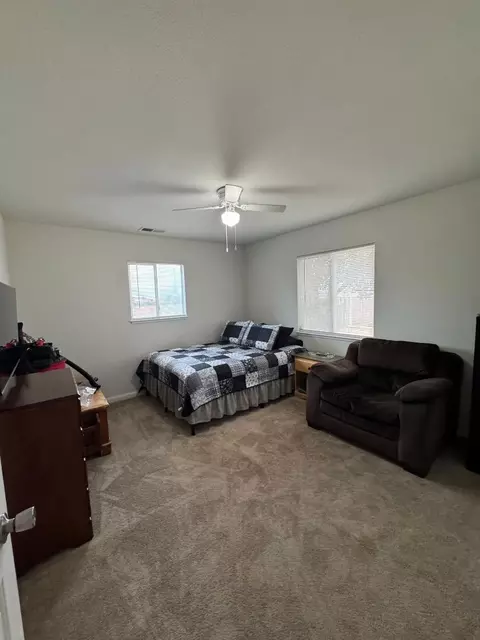 Bedroom - 2718 Ferguson Rd, Gilroy, CA 95020 photo 8 of 10