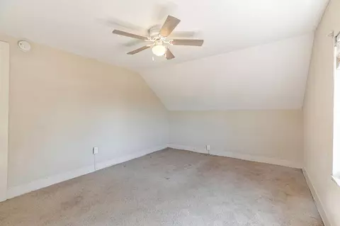 Bedroom - 2718 Ferguson Rd, Gilroy, CA 95020 photo 3 of 10