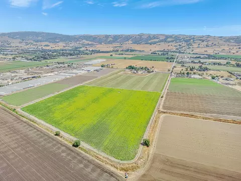 View/Area - 2718 Ferguson Rd, Gilroy, CA 95020 photo 20 of 22