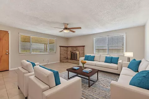 Living - 2718 Ferguson Rd, Gilroy, CA 95020 photo 1 of 11