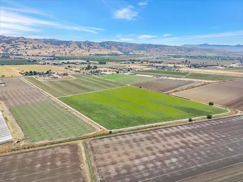 2712 Ferguson Rd, Gilroy, CA 95020 photo 48