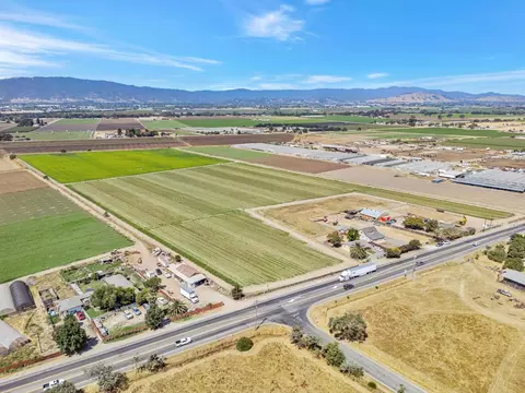 2712 Ferguson Rd, Gilroy, CA 95020 photo 41